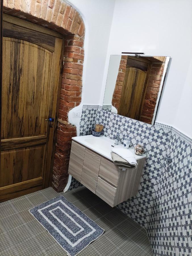 Sa Ferula Apartment ตอร์โตลี ภายนอก รูปภาพ