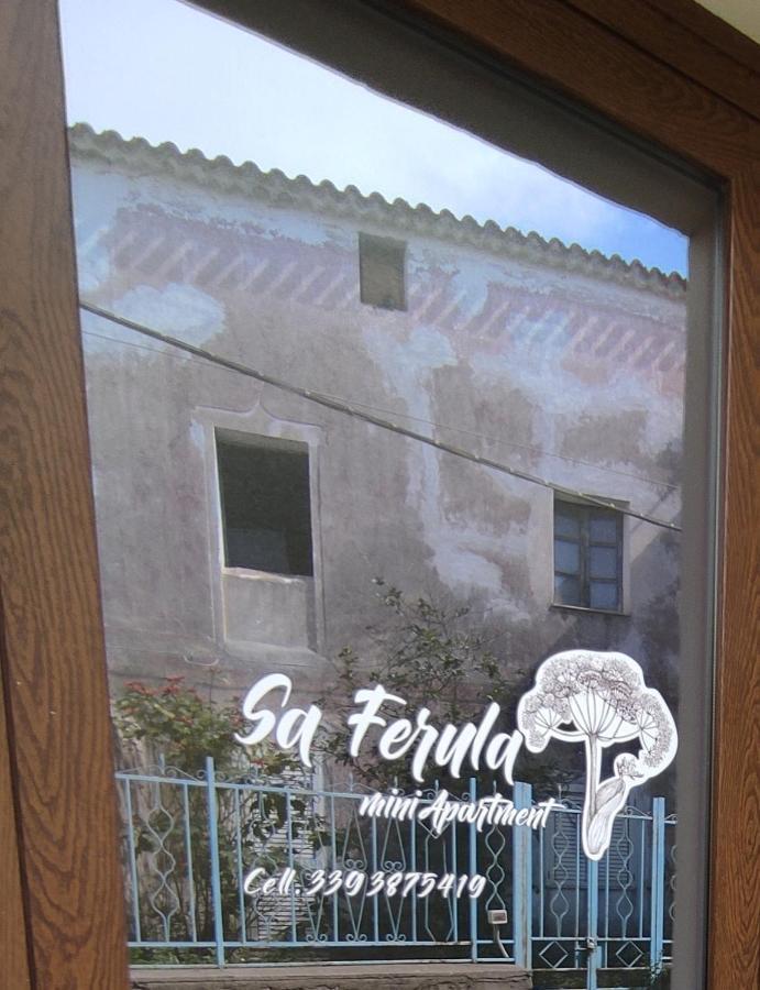 Sa Ferula Apartment ตอร์โตลี ภายนอก รูปภาพ